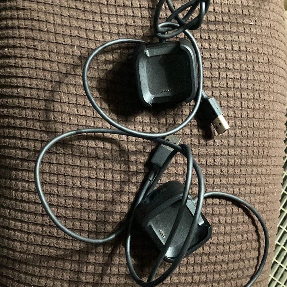 Fit bit versa charger only
